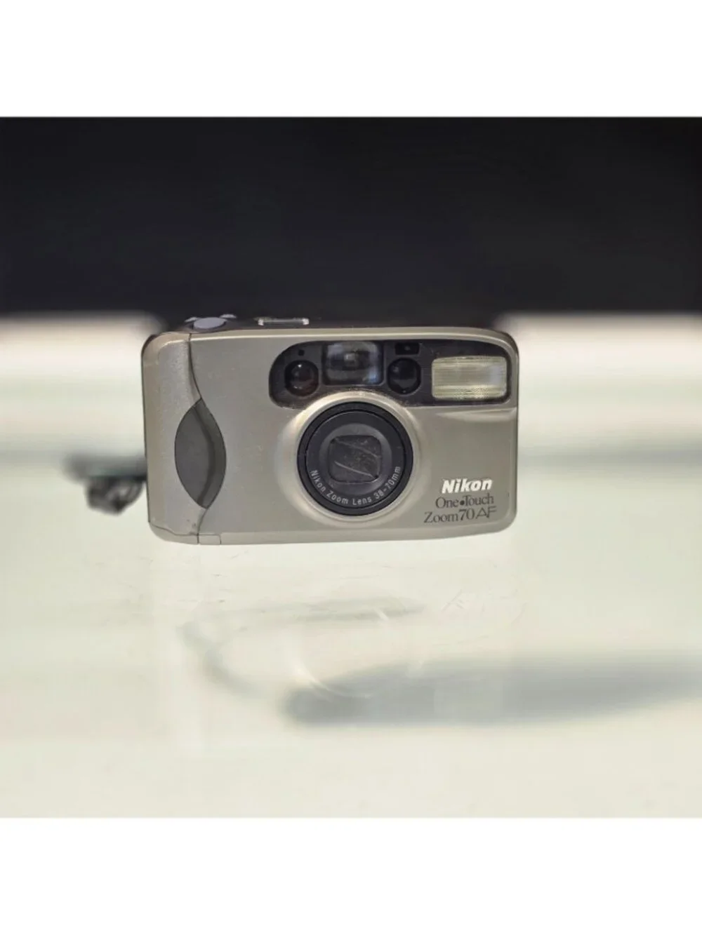 Nikon One Touch Zoom 70 AF Point and Shoot 35mm Film Camera Date